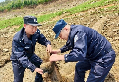 程光中赴桐柏县调研土壤污染治理工作，助力生态环境持续改善